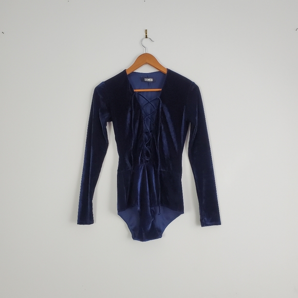 REFORMATION Avalon Velvet Lace Up Bodysuit - Picture 3 of 8